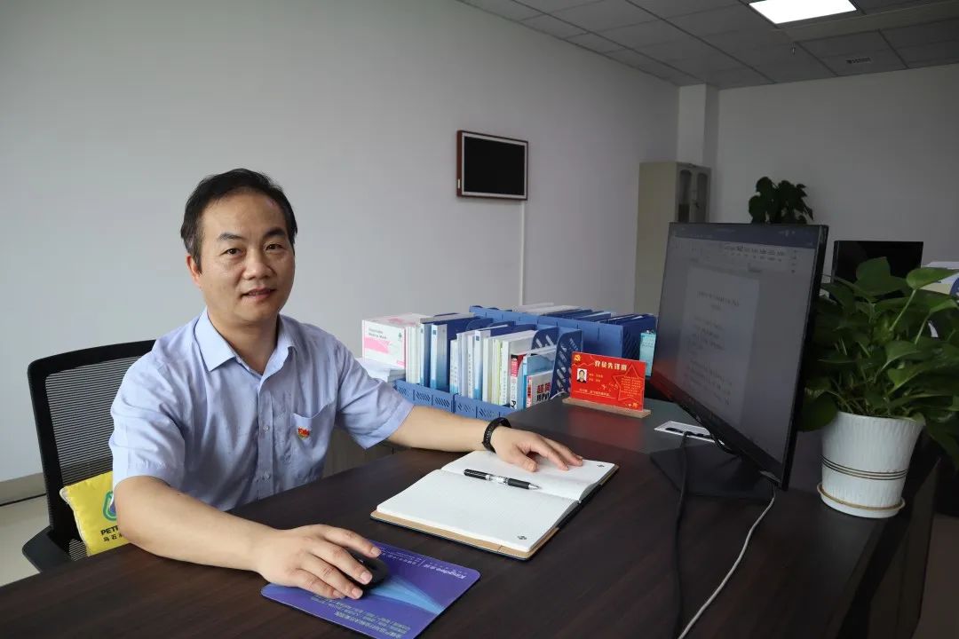 杜領兵.jpg